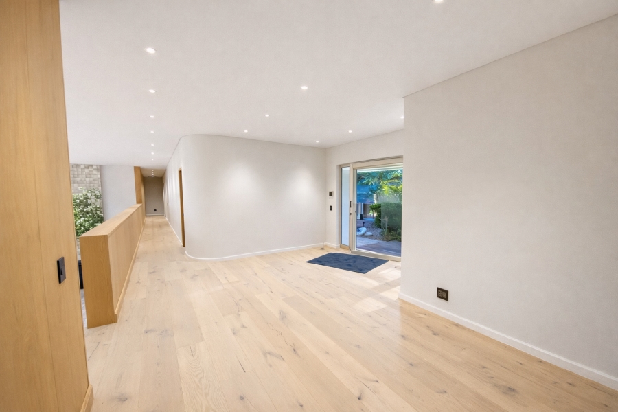 5 Bedroom Property for Sale in Camps Bay Western Cape